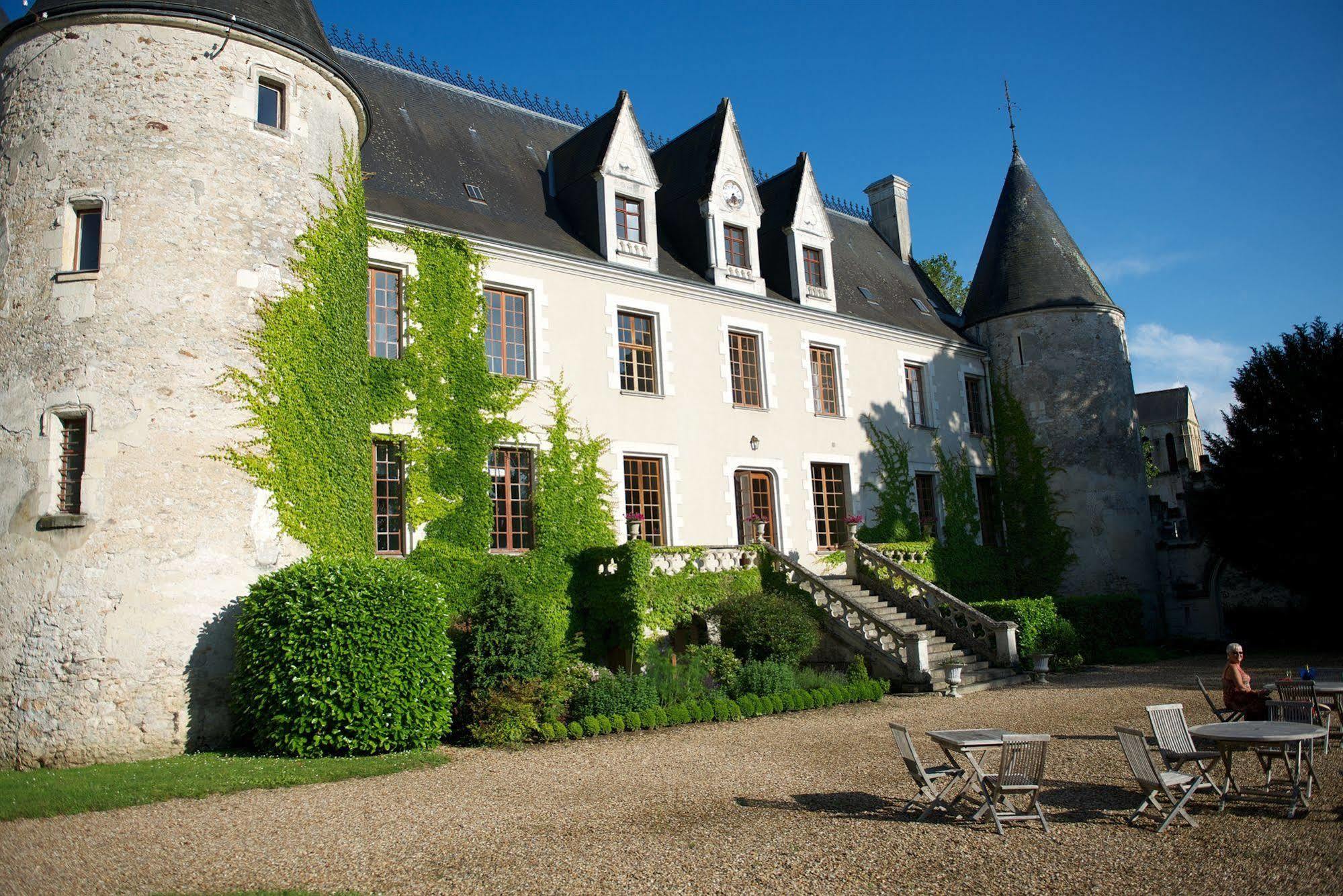 Chateau De Reignac Hotel Exterior photo